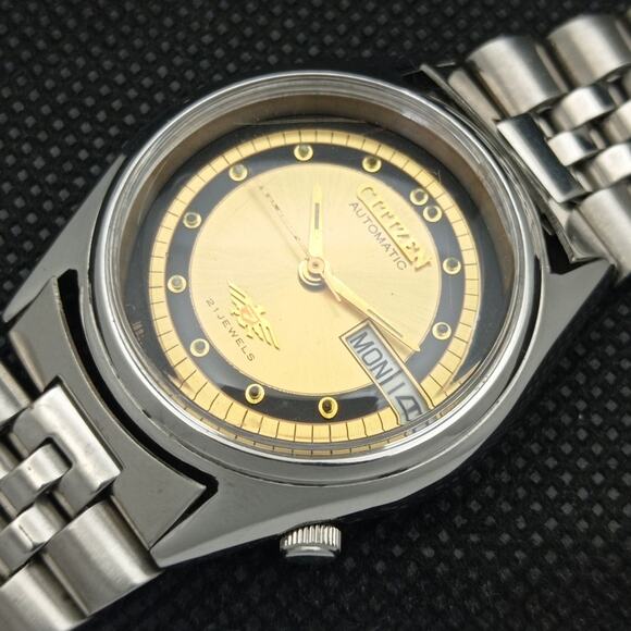 Vintage 1987 Citizen Automatic Mens Silver Watch W/daydate & Gold accents - Picture 6 of 8